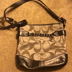 COPY - Coach chain crossbody F19730